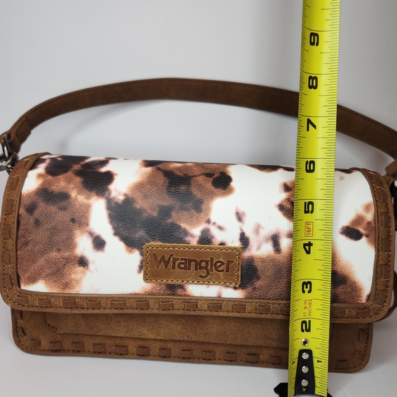 Wrangler Tan and White Shoulder Bag - Picture 7 of 8